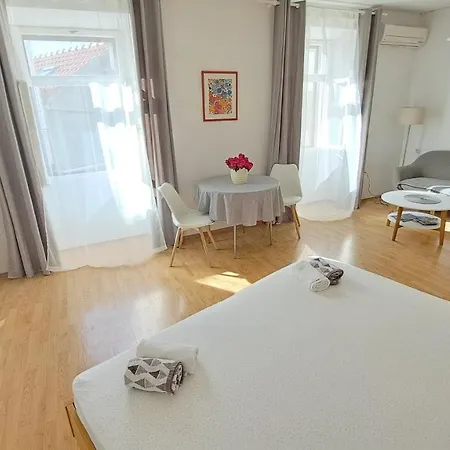 Morning Sunshine * Korcula Town