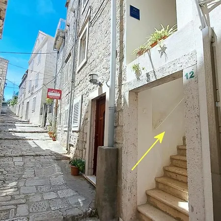 Morning Sunshine Daire Korčula